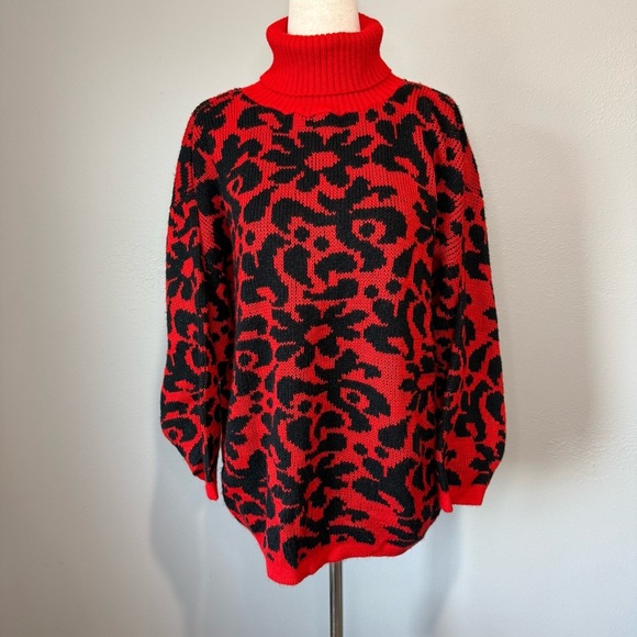 IN DESIGN Sweaters - Vintage In Design Red & Black Abstract Turtleneck Sweater | Size S